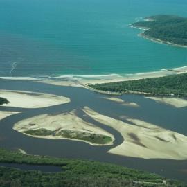 Aerial view, Noosa River mouth and Bar, Noosa Heads, 10 September 2007