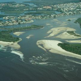Aerial view, Noosa River mouth and Bar, Noosa Heads, 10 September 2007
