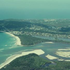 Aerial view, Noosa River mouth and Bar, Noosa Heads, 19 September 2007