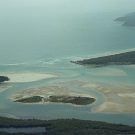 Aerial view, Noosa River mouth and Bar, Noosa Heads, 20 December 2007