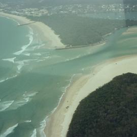 Aerial view, Noosa River mouth and Bar, Noosa Heads, 20 December 2007
