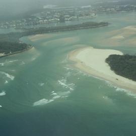 Aerial view, Noosa River mouth and Bar, Noosa Heads, 20 December 2007