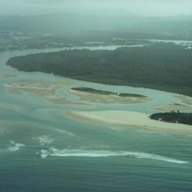 Aerial view, Noosa River mouth and Bar, Noosa Heads, 20 December 2007