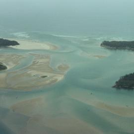 Aerial view, Noosa River mouth and Bar, Noosa Heads, 20 December 2007