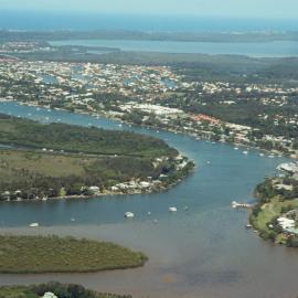 Aerial view, Noosa River ,Tewantin, 23 October 2007