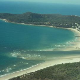 Aerial view, Noosa River mouth and Bar, Noosa Heads, 25 September 2007