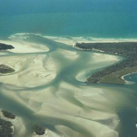 Aerial view, Noosa River mouth and Bar, Noosa Heads, 25 September 2007