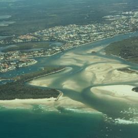 Aerial view, Noosa River mouth and Bar, Noosa Heads, 25 September 2007