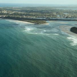 Aerial view, Noosa River mouth and Bar, Noosa Heads, 25 November 2007