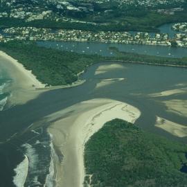 Aerial view, Noosa River mouth and Bar, Noosa Heads, 28 August 2007