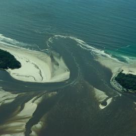 Aerial view, Noosa River mouth and Bar, Noosa Heads, 28 August 2007