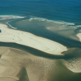 Aerial view, Noosa River mouth and Bar, Noosa Heads, 8 May 2005