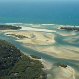 Aerial view, Noosa River mouth and Bar, Noosa Heads, 20 August 2008
