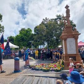 Wreath laying, ANZAC Day, 25 April 2025, Tewantin