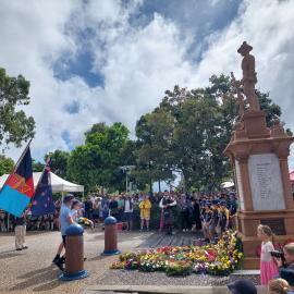 Wreath laying, ANZAC Day, 25 April 2025, Tewantin