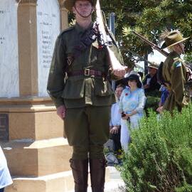 Catafalque party, Remembrance Day, Looking Forward to Peace Event, Tewantin-Noosa RSL Memorial Park, Tewantin, 11 November 2018