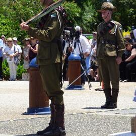 Catafalque party, Remembrance Day, Looking Forward to Peace Event, Tewantin-Noosa RSL Memorial Park, Tewantin, 11 November 2018