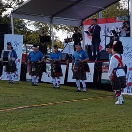 Noosa & District Pipe Band, Remembrance Day, Looking Forward to Peace Event, Tewantin-Noosa RSL Memorial Park, Tewantin, 11 November 2018
