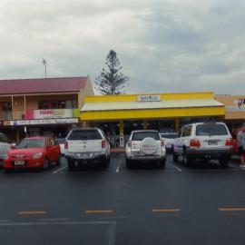 Businesses, Poinciana Avenue, Tewantin, 1990s