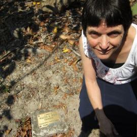 Delma Tronson, with dedicated tree and memorial plaque for  Walter and Jessie Tronson, Tewantin