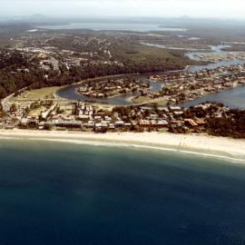 Aerial view, Noosa Heads, late 1980s