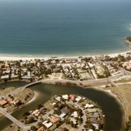 Aerial view, Noosa Heads, late 1980s