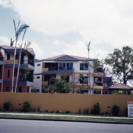 Como Noosa Riverside Apartments, 169 Gympie Terrace, Noosaville, 1998