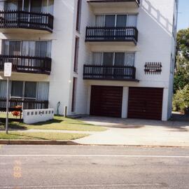 Elkedra Units, 267 Gympie Terrace, Noosaville, 5 February 1992