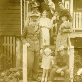 Hooper Family, Schoolhouse, Tewantin State School, Tewantin, 1942