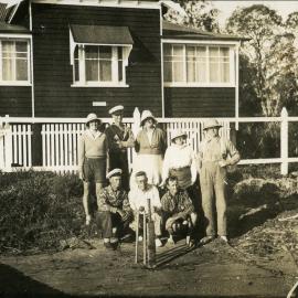 Cricket game, Wood and King families, Munna Point, Noosaville, ca 1920s