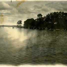 Elanda Point Wharf piles, Como, ca 1930s