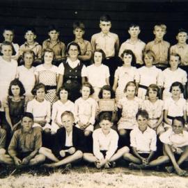 Class Photo, Grade VII & V, Tewantin State School, Tewantin, 1938 
