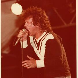 Cold Chisel, Summer of '82 concert, Noosa AFL Ground, Noosaville, 9 January 1982