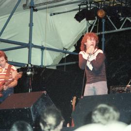 Cold Chisel, Summer of '82 concert, Noosa AFL Ground, Noosaville, 9 January 1982