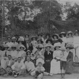 Informal portrait, Pomona Tennis Club members, Pomona State School, Pomona, 6 May 1911