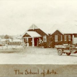 Memorial School of Arts, Pomona, 1931.  