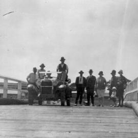 Monks family, Doonella Bridge, Tewantin, 18 October 1929
