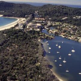 Aerial view, Noosa Heads, ca 1990s