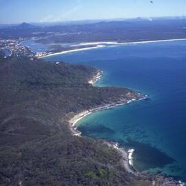 Aerial view, Noosa National Park, Noosa Heads, ca 1980s