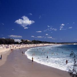 Beachgoers, Noosa Main Beach, Noosa Heads, ca 1990s