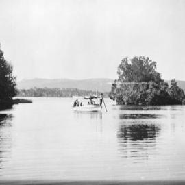 Boating, Noosa River 