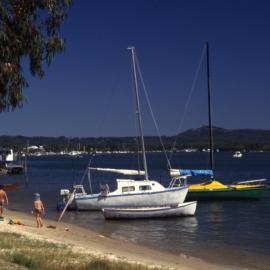 Daytrippers, Noosa River, Noosaville, ca 1990s
