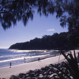 Beachgoers, Noosa Main Beach, Noosa Heads, ca 1990s