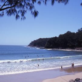Beachgoers, Noosa Main Beach, Noosa Heads, ca 1990s