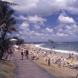 Beachgoers, Noosa Main Beach, Noosa Heads, ca 1980s