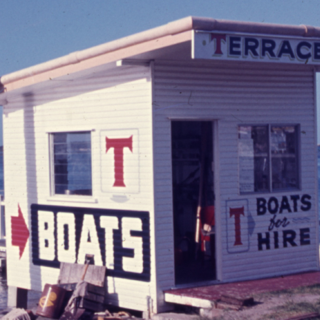 T Boat Hire