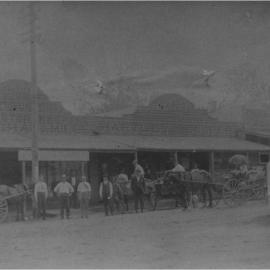 Cunningham & Mills Premier Stores, Pomona, pre 1939 