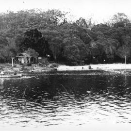 Dwelling, Page Family home (left), Lake Cootharaba, Boreen Point, ca 1910
