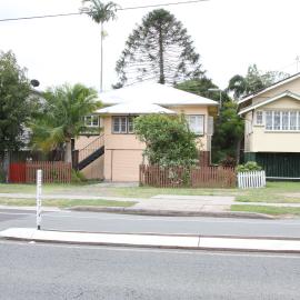 Dwellings, Hilton Terrace, Tewantin, 13 February 2017