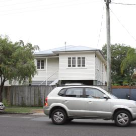 Dwellings, Hilton Terrace, Tewantin, 13 February 2017